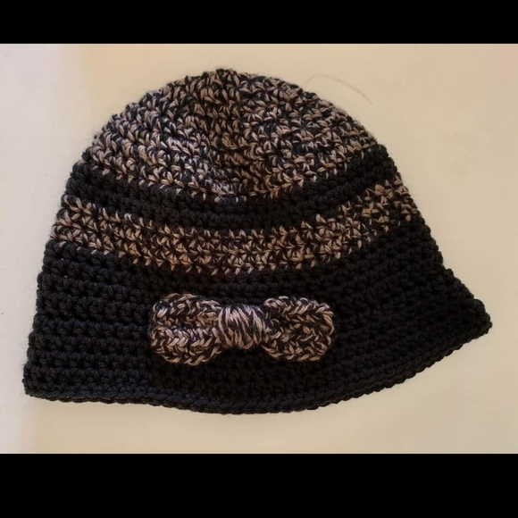 Handmade Vintage Cloche Knit Hat - Picture 3 of 4